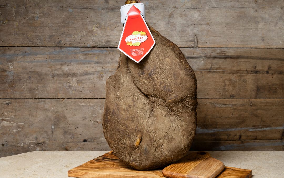 Coscia di suino disossata