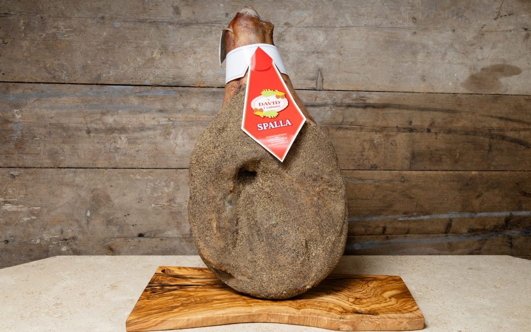 La Spalla stagionata con osso